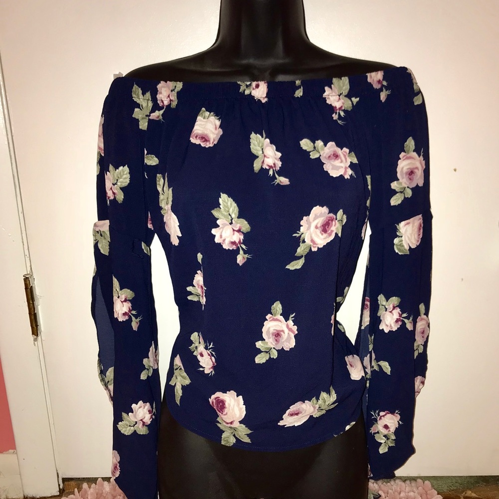 Off The Shoulder Flower Blouse